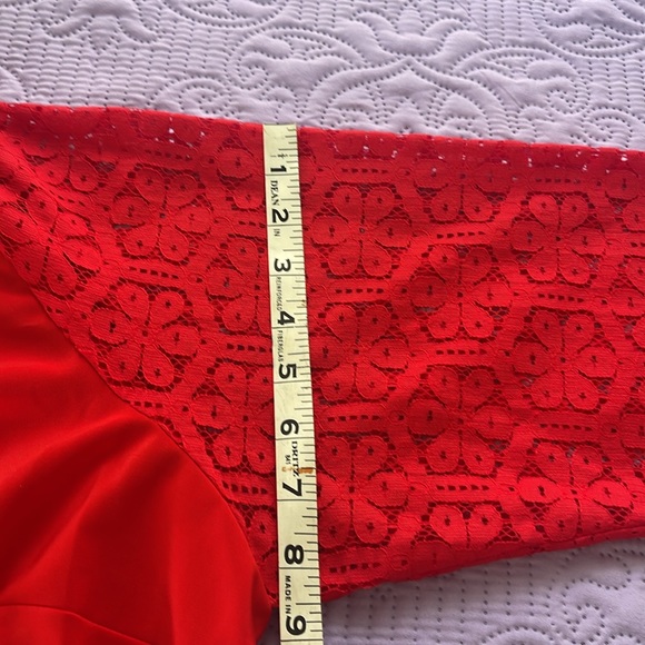 Red blouse/top - Picture 12 of 12